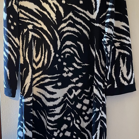 INC Black and White Animal Print 3/4 Length Sleeves Loose Knee Length dress - Picture 5 of 7